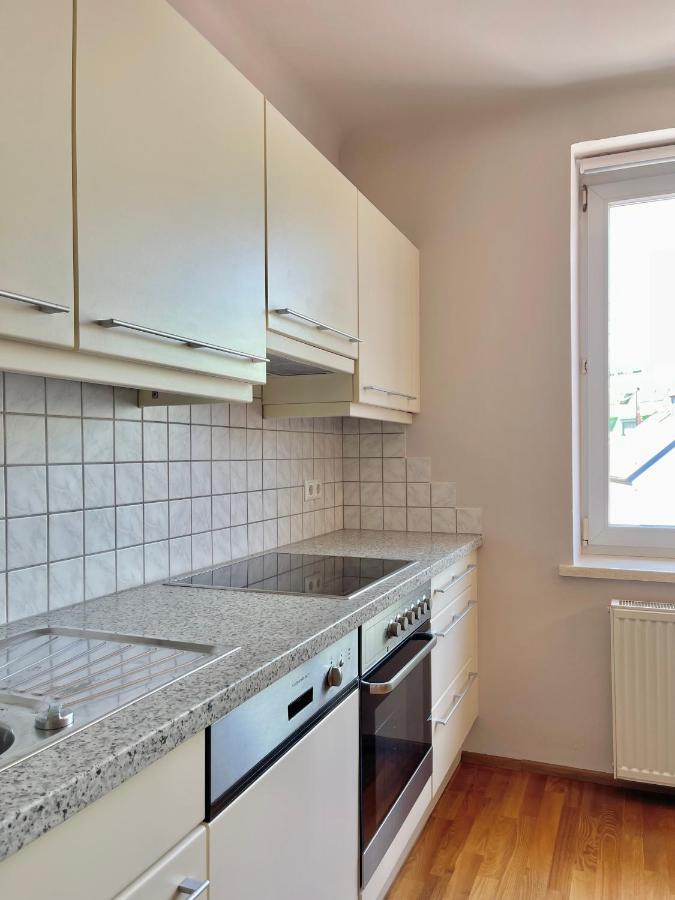 Homely Stay Apartment 2 Sankt Poelten Buitenkant foto